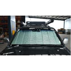 Mitsubishi Pajero 3rd Generation Front Windscreen Sun Shade (V60-/NM, NP; 1999-2007)