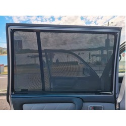 Toyota LandCruiser 100/105 Series | Lexus LX Car Rear Window Shades (J100/J105; 1998-2007)