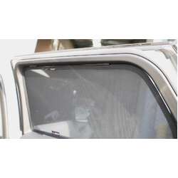 Land Rover Range Rover Evoque 1st Generation Car Rear Window Shades (L538; 2010-2018)*