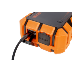 Wildtrak Jumpstarter S4000A 28Ah H/Duty Case W/Charge 500L Torch